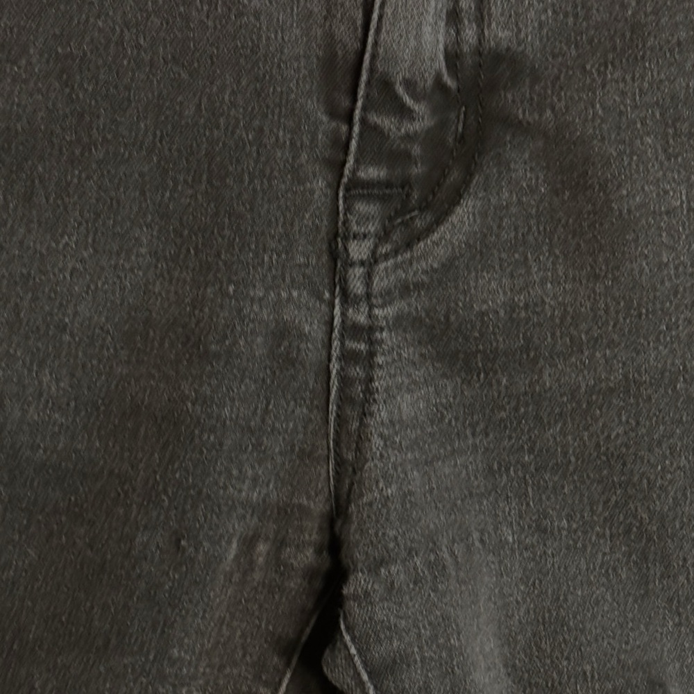 BDG Size 25 Twig High Rise Cropped Urban Outfitters Black Jeans Frayed Bottoms - Picture 2 of 3